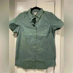 NWOT L.L. Bean Women’s Sage Green Stretch Cotton Short Sleeve Button Down